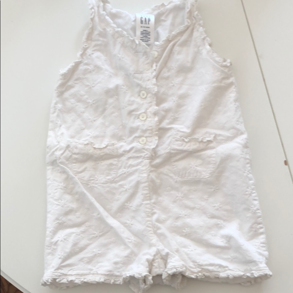 Baby Gap One Piece 6-12 months
